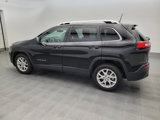 Used 2018 Jeep Cherokee Latitude Plus image 3