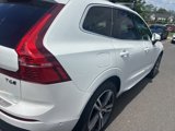 Certified 2019 Volvo XC60 T6 Momentum w/ Premium Package image 4