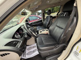 Used 2016 Chrysler Town & Country Touring w/ Driver Convenience Group image 6
