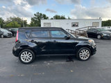 Used 2019 Kia Soul + image 4