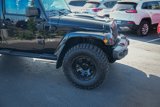 Used 2018 Jeep Wrangler Unlimited Sahara image 3