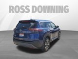 Used 2021 Nissan Rogue SV image 4