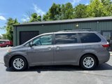 Used 2015 Toyota Sienna XLE image 3