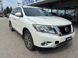 Used 2014 Nissan Pathfinder S image 3