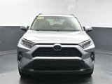 Used 2020 Toyota RAV4 XLE Premium image 3