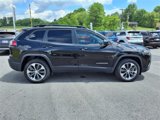 Used 2022 Jeep Cherokee Limited w/ Elite Package image 4
