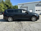Certified 2017 Chrysler Pacifica Touring image 2