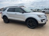 Used 2018 Ford Explorer XLT w/ Equipment Group 202A image 2