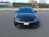 Certified 2022 Kia Forte LXS image 2