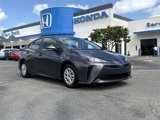 Used 2022 Toyota Prius L Eco image 2