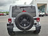 Used 2015 Jeep Wrangler Unlimited Sahara image 4