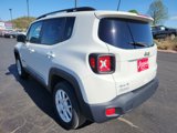 Used 2020 Jeep Renegade Latitude w/ Cold Weather Group image 3