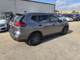 Used 2017 Nissan Rogue S image 4