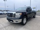 Used 2017 Nissan Titan SV image 4