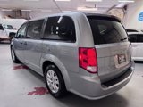 Used 2019 Dodge Grand Caravan SE w/ UConnect Hands-Free Group image 5