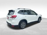 Used 2021 Subaru Forester Premium image 4