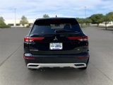 Used 2023 Mitsubishi Outlander SE image 6