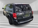 Used 2017 Dodge Grand Caravan GT image 4