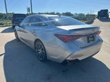 Used 2019 Toyota Avalon XLE image 3