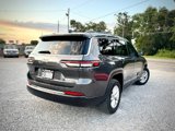 Used 2022 Jeep Grand Cherokee L Laredo w/ Luxury Tech Group I image 4