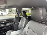 Used 2022 GMC Terrain SLT w/ Infotainment Package II image 5