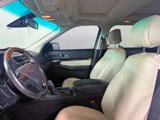 Used 2017 Ford Explorer Platinum image 5