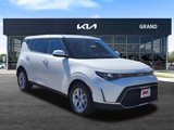 New 2025 Kia Soul LX image 2