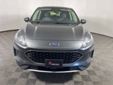 Used 2020 Ford Escape SE image 2