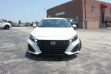 Used 2023 Nissan Altima 2.5 SV image 2