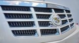 Used 2012 Cadillac Escalade Luxury image 2