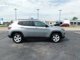 Used 2022 Jeep Compass Latitude image 2