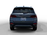 Certified 2024 Volkswagen Taos SE image 4