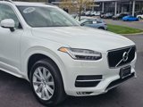 Used 2016 Volvo XC90 T6 Momentum image 2