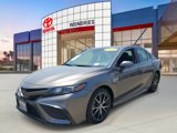 Used 2022 Toyota Camry SE image 2