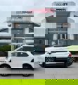 Used 2021 Volkswagen Tiguan SE image 2