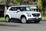 New 2025 Hyundai Venue SE image 2