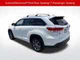 Used 2018 Toyota Highlander XLE image 3