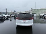 Used 2022 Chrysler Pacifica Touring-L image 4