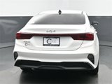 Used 2024 Kia Forte LXS w/ LXS Technology Package image 5