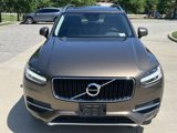 Used 2017 Volvo XC90 T5 Momentum image 3