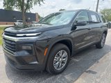 Used 2024 Chevrolet Traverse LS image 3