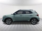 New 2025 Hyundai Venue SEL image 3