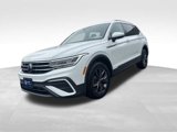 Certified 2022 Volkswagen Tiguan SE w/ Panoramic Sunroof Package image 4