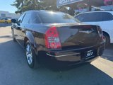 Used 2010 Chrysler 300 Touring image 6