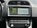 Used 2019 Jaguar F-PACE Prestige image 3