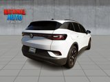 Used 2021 Volkswagen ID.4 Pro image 5