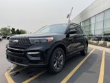 Certified 2022 Ford Explorer XLT w/ Equipment Group 202A image 3
