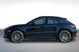 New 2026 Porsche Macan image 2