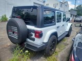 Used 2018 Jeep Wrangler Unlimited Sahara image 4