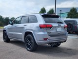 Used 2018 Jeep Grand Cherokee Altitude image 2